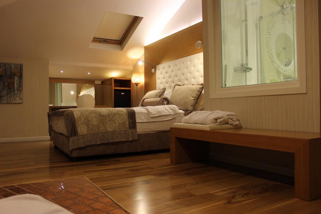Lale Hotel Сапанджа Екстер'єр фото