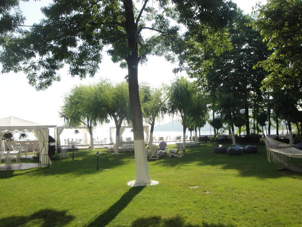 Lale Hotel Сапанджа Екстер'єр фото