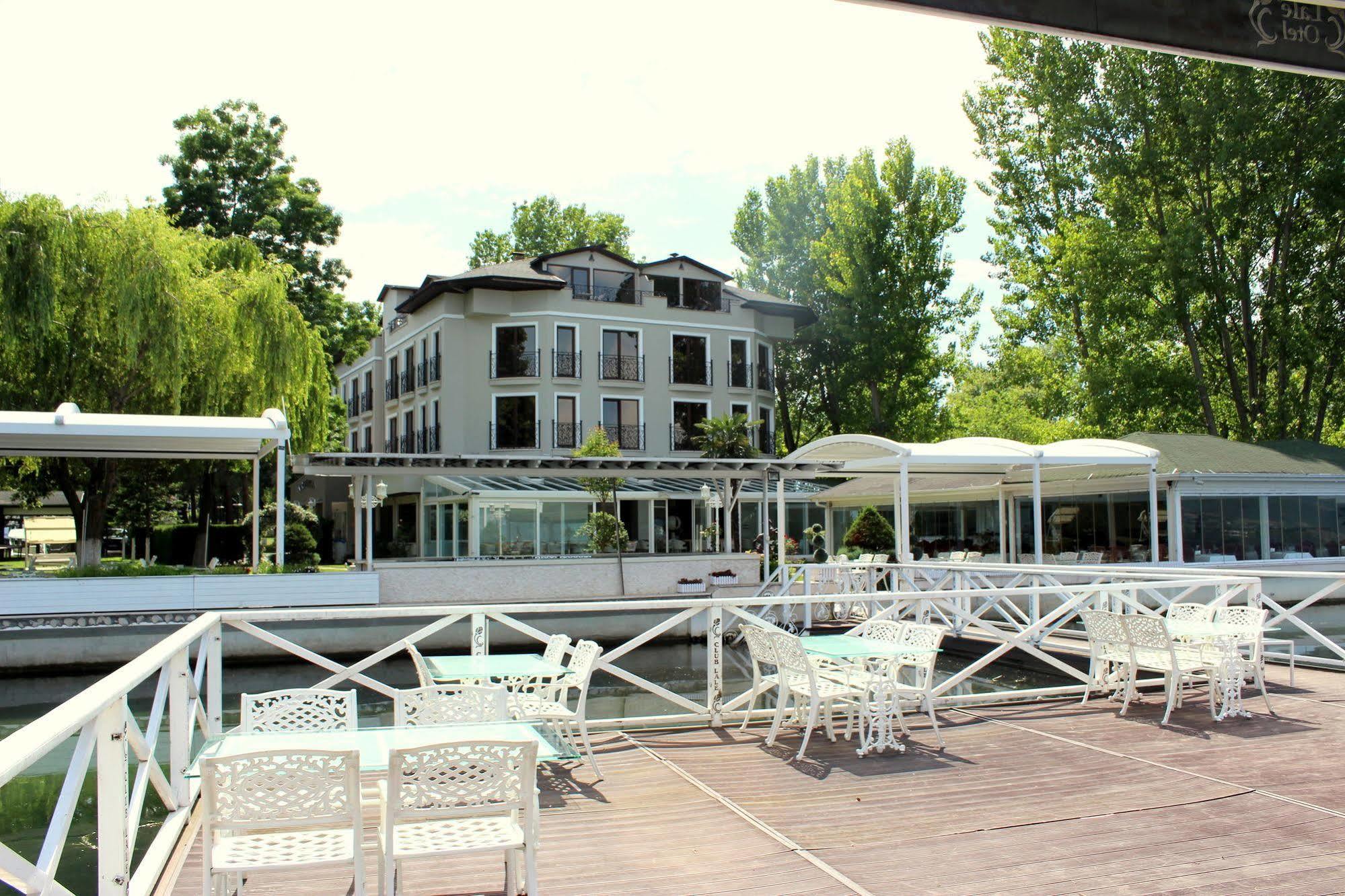 Lale Hotel Сапанджа Екстер'єр фото
